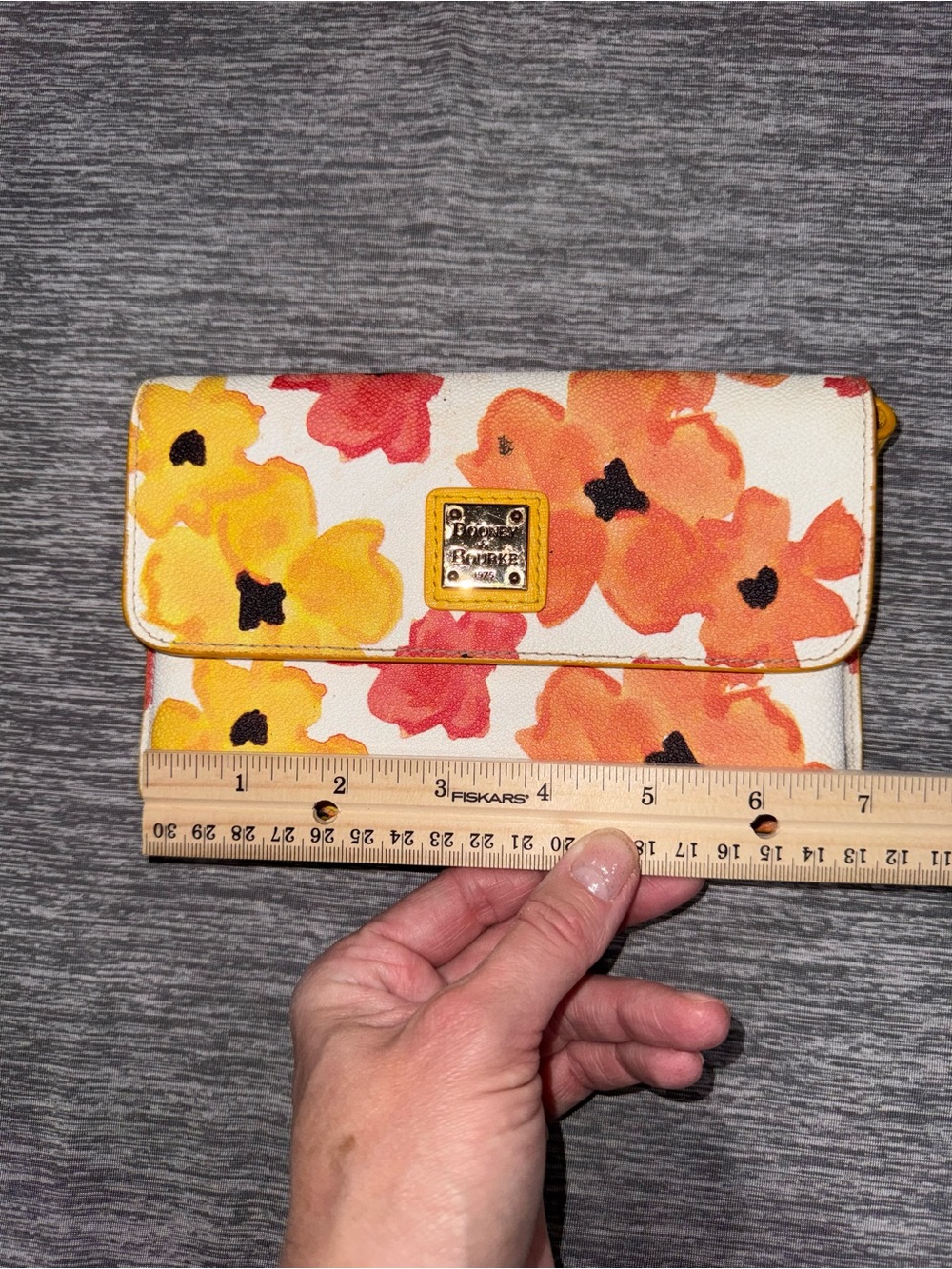 Dooney & Bourke Floral Bloom clutch wristlet